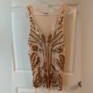 Sequin tank